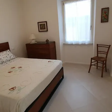 בית נופש Casa Nel Della Val Di Vara